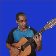 Professor de Violão ,Ukulele e Contrabaixo Elétrico com de 30 Anos de Experiência